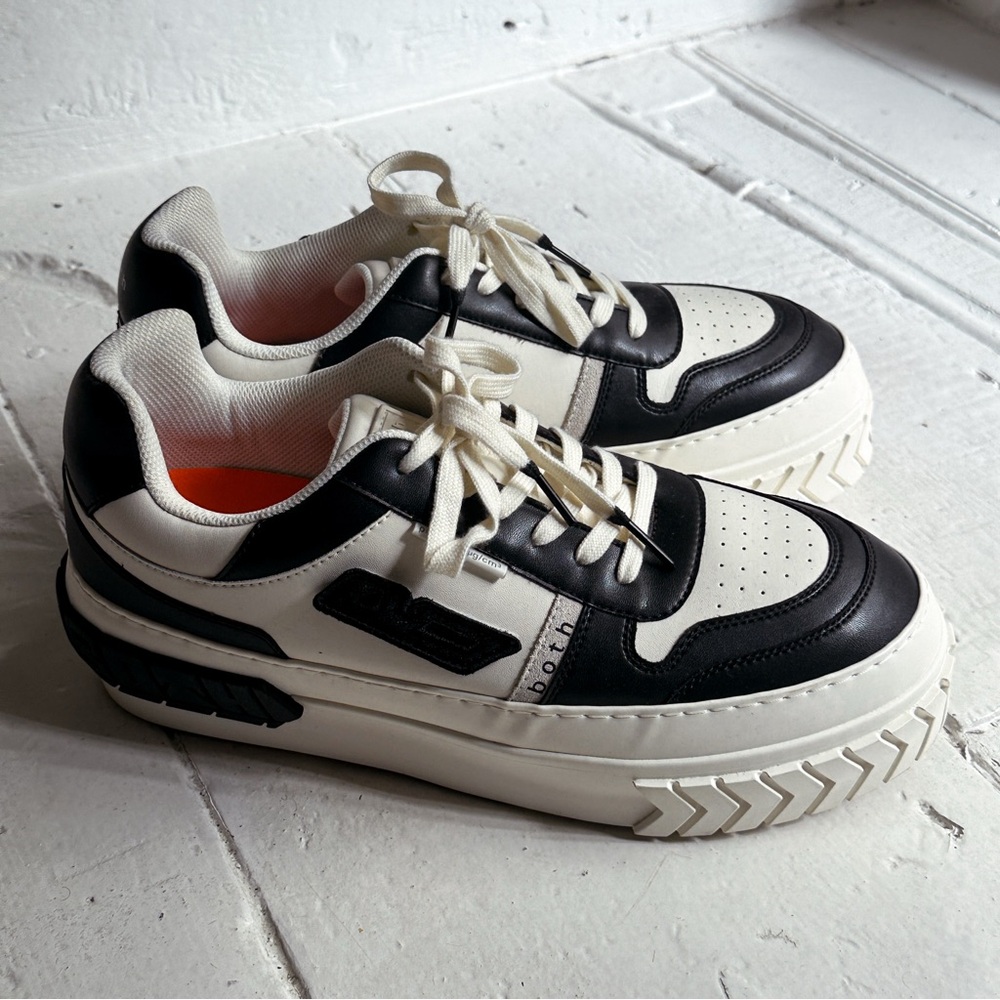 BOTH Men’s White & Black Tyres Sneakers sz 12/45 EU
